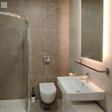 Filinhome Gunduliceva 5