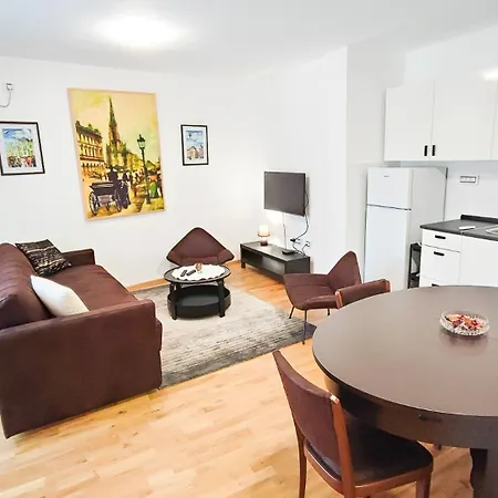 Filinhome Gunduliceva 5 Apartman Novi Sad