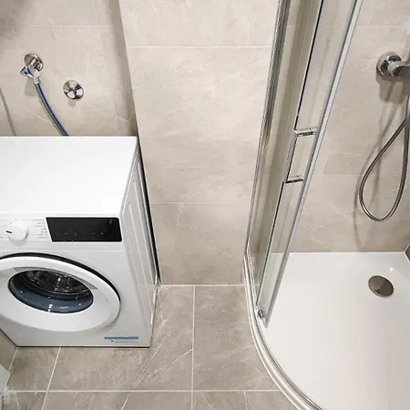 Filinhome Gunduliceva 5 Apartman Novi Sad