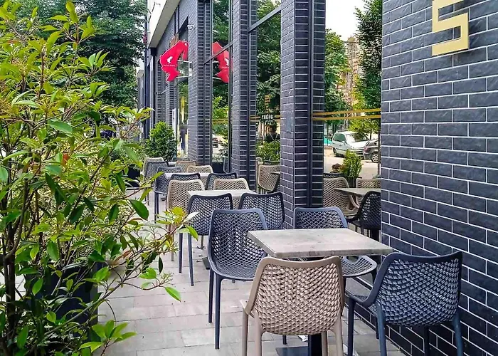 Apartman Filinhome Gunduliceva 5 *